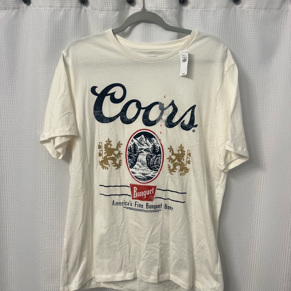 Coors Banquet Graphic T-Shirt- Size Large